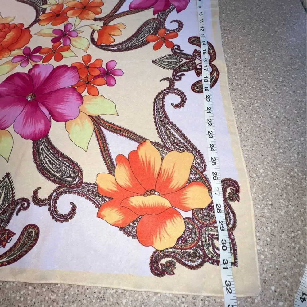 Floral Scarf ~ Square ~ Polyester ~ 32 Inches ~ EUC